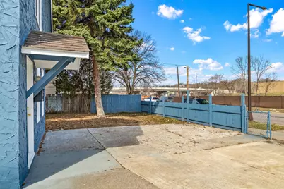 612 Bush Avenue, Saint Paul, MN 55130 - Photo 39