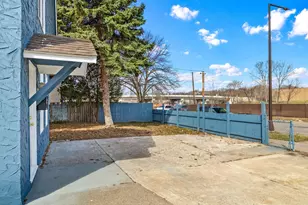 612 Bush Ave, Saint Paul, MN 55130 - Photo 39