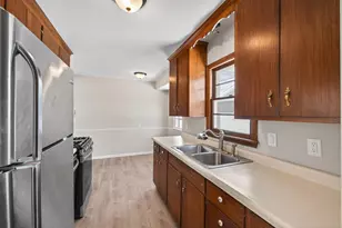 6330 Perry Ave N, Brooklyn Center, MN 55429 - Photo 9