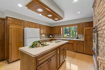 6820 Harold Avenue, Golden Valley, MN 55427 - Photo 7