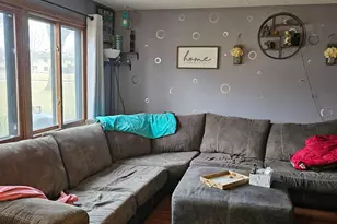 8781 Maplebrook Pkwy N, Brooklyn Park, MN 55445 - Photo 7