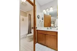 14501 Atrium Way, Minnetonka, MN 55345 - Photo 11