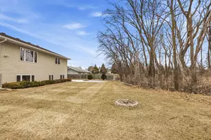 2740 Le Homme Dieu Heights NE, Alexandria, MN 56308 - Photo 33