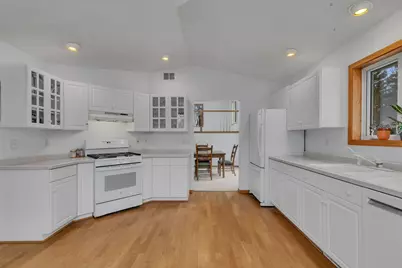 2740 Le Homme Dieu Heights NE, Alexandria, MN 56308 - Photo 5