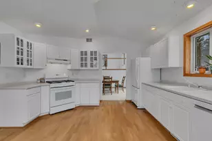 2740 Le Homme Dieu Heights NE, Alexandria, MN 56308 - Photo 5