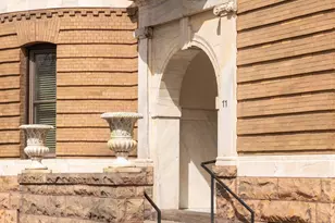 11 Summit Ct, Saint Paul, MN 55102 - Photo 3