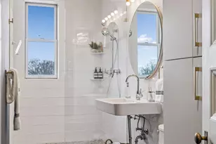 11 Summit Ct, Saint Paul, MN 55102 - Photo 19