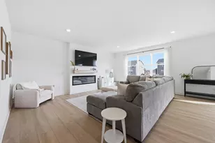 748 Longmeadow Ln, Waconia, MN 55387 - Photo 9