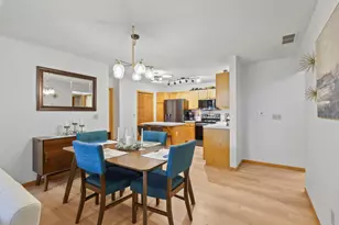 9949 Tamarack Cove, Woodbury, MN 55125 - Photo 7