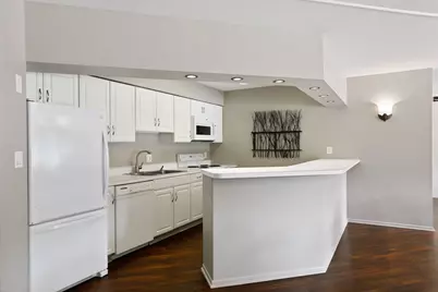 10531 Cedar Lake Road #212, Minnetonka, MN 55305 - Photo 21
