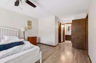 10531 Cedar Lake Rd, Minnetonka, MN 55305 - Photo 19