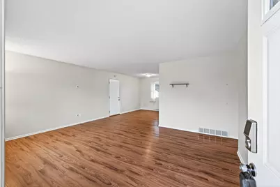 516 55th Avenue N, Brooklyn Center, MN 55430 - Photo 5