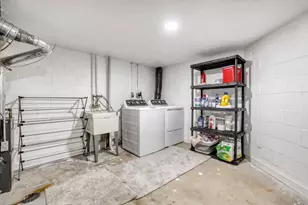 3521 Clinton Ave, Minneapolis, MN 55408 - Photo 25