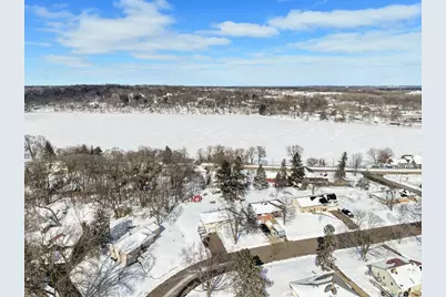 303 Roma Avenue, Roseville, MN 55113 - Photo 33