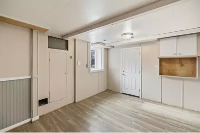 303 Roma Avenue, Roseville, MN 55113 - Photo 17