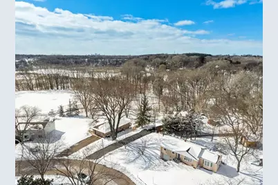 303 Roma Avenue, Roseville, MN 55113 - Photo 31