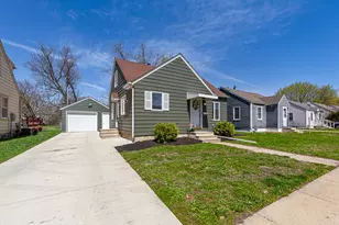 708 13th Ave SW, Austin, MN 55912 - Photo 1