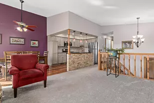 5712 Royal Oaks Dr, Shoreview, MN 55126 - Photo 5