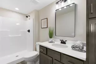 19966 Hiawatha Ct, Lakeville, MN 55044 - Photo 39