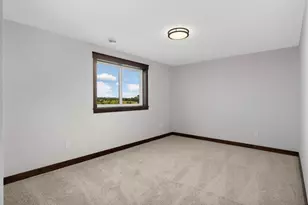 19966 Hiawatha Ct, Lakeville, MN 55044 - Photo 29