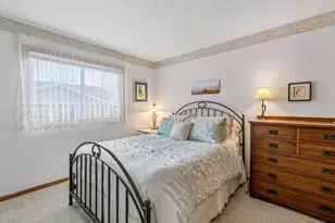 5764 W 136th Ct, Savage, MN 55378 - Photo 17