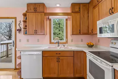 5764 W 136th Court, Savage, MN 55378 - Photo 15