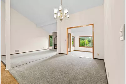 10302 Toledo Circle, Bloomington, MN 55437 - Photo 7