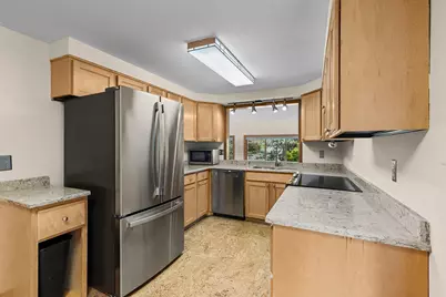 10302 Toledo Circle, Bloomington, MN 55437 - Photo 13