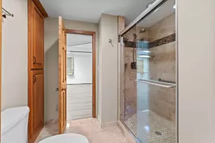 10302 Toledo Cir, Bloomington, MN 55437 - Photo 39