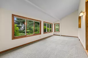 10302 Toledo Cir, Bloomington, MN 55437 - Photo 7