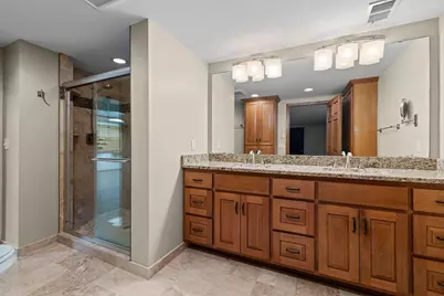 10302 Toledo Circle, Bloomington, MN 55437 - Photo 39