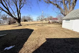 721 7th St, Walnut Grove, MN 56180 - Photo 7