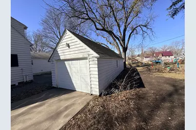 721 7th Street, Walnut Grove, MN 56180 - Photo 9