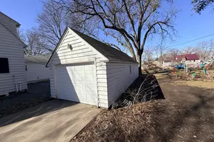 721 7th St, Walnut Grove, MN 56180 - Photo 9