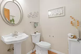 2710 Red Splendor Cir E, Maplewood, MN 55119 - Photo 29