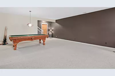 2710 Red Splendor Circle E, Maplewood, MN 55119 - Photo 33