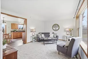 1840 Winding Trail Rd, New Richmond, WI 54017 - Photo 9