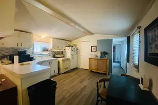 210 Biscayne Ln, Rockford, MN 55373 - Photo 7