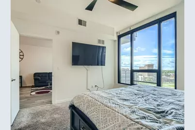 1240 S 2nd Street #1023, Minneapolis, MN 55415 - Photo 7