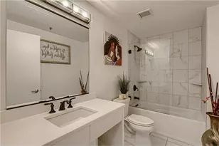 1240 S 2nd St, Minneapolis, MN 55415 - Photo 13
