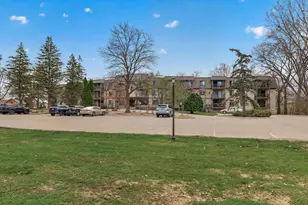 2200 Nevada Ave S, Saint Louis Park, MN 55426 - Photo 25