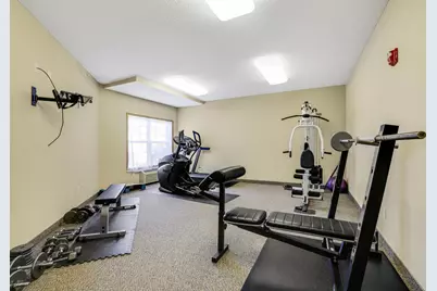 114200 Hundertmark Road #411, Chaska, MN 55318 - Photo 17