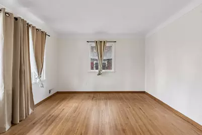 2637 5th Avenue E, North Saint Paul, MN 55109 - Photo 5