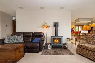 38276 N Eagle Lake Rd, Battle Lake, MN 56515 - Photo 15