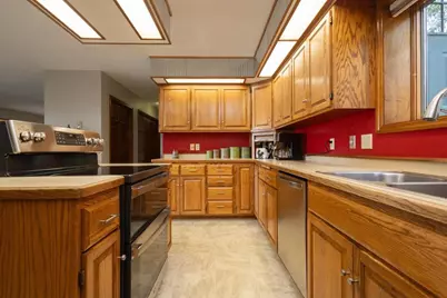 38276 N Eagle Lake Road, Battle Lake, MN 56515 - Photo 11