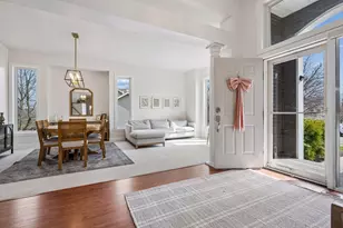 2378 Manuela Dr, Chaska, MN 55318 - Photo 5