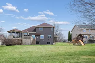 2378 Manuela Dr, Chaska, MN 55318 - Photo 59