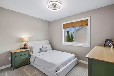 2378 Manuela Drive, Chaska, MN 55318 - Photo 33