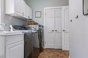 2378 Manuela Dr, Chaska, MN 55318 - Photo 23