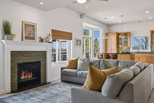 2378 Manuela Dr, Chaska, MN 55318 - Photo 19